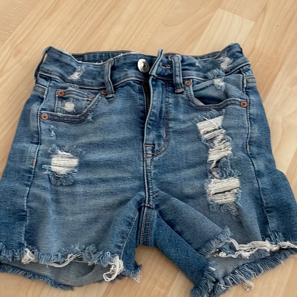 Cut off jeans shorts